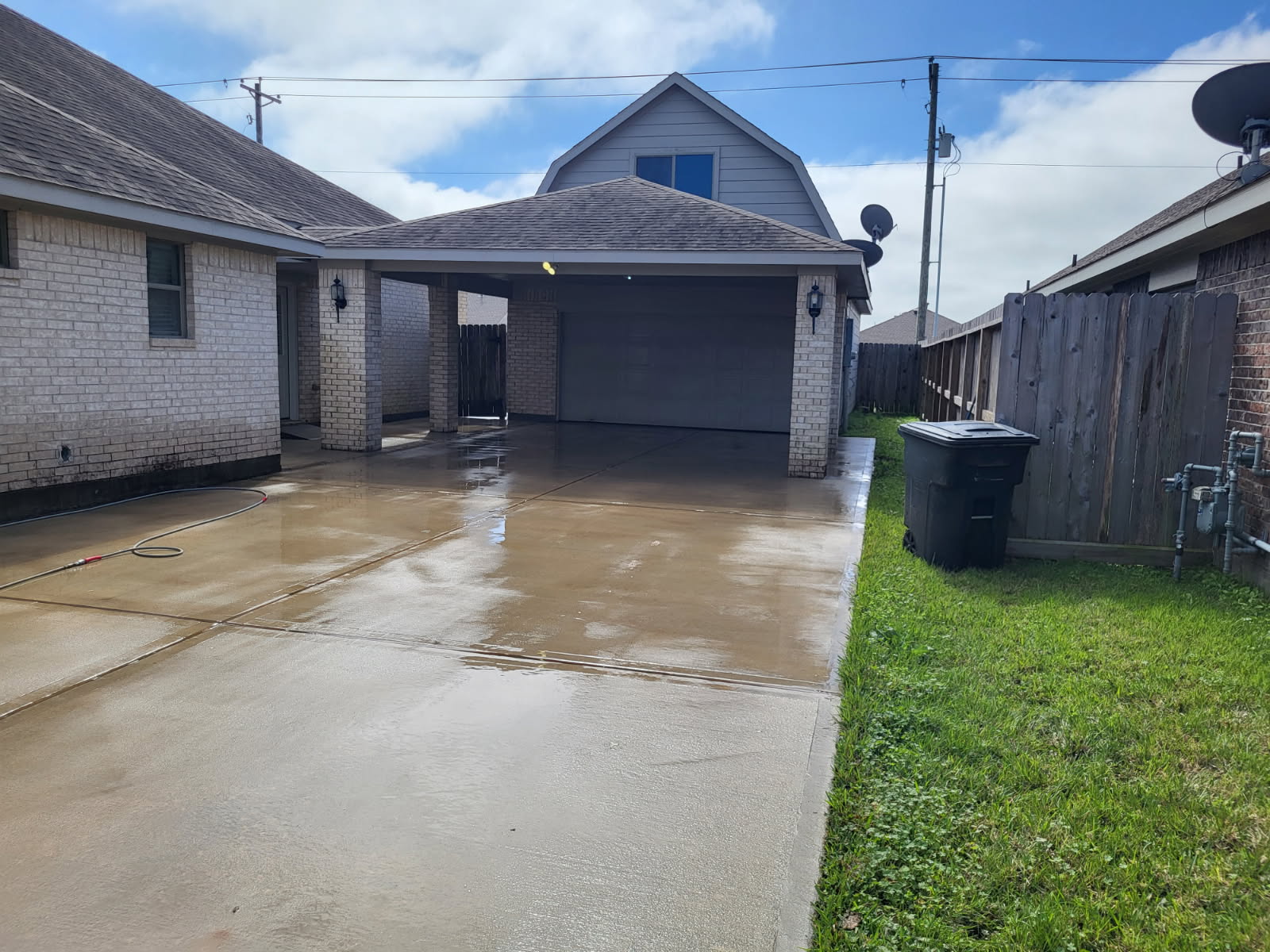 top quality pressure washing job in League City Texas